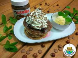 Lunch w World of Pancakes